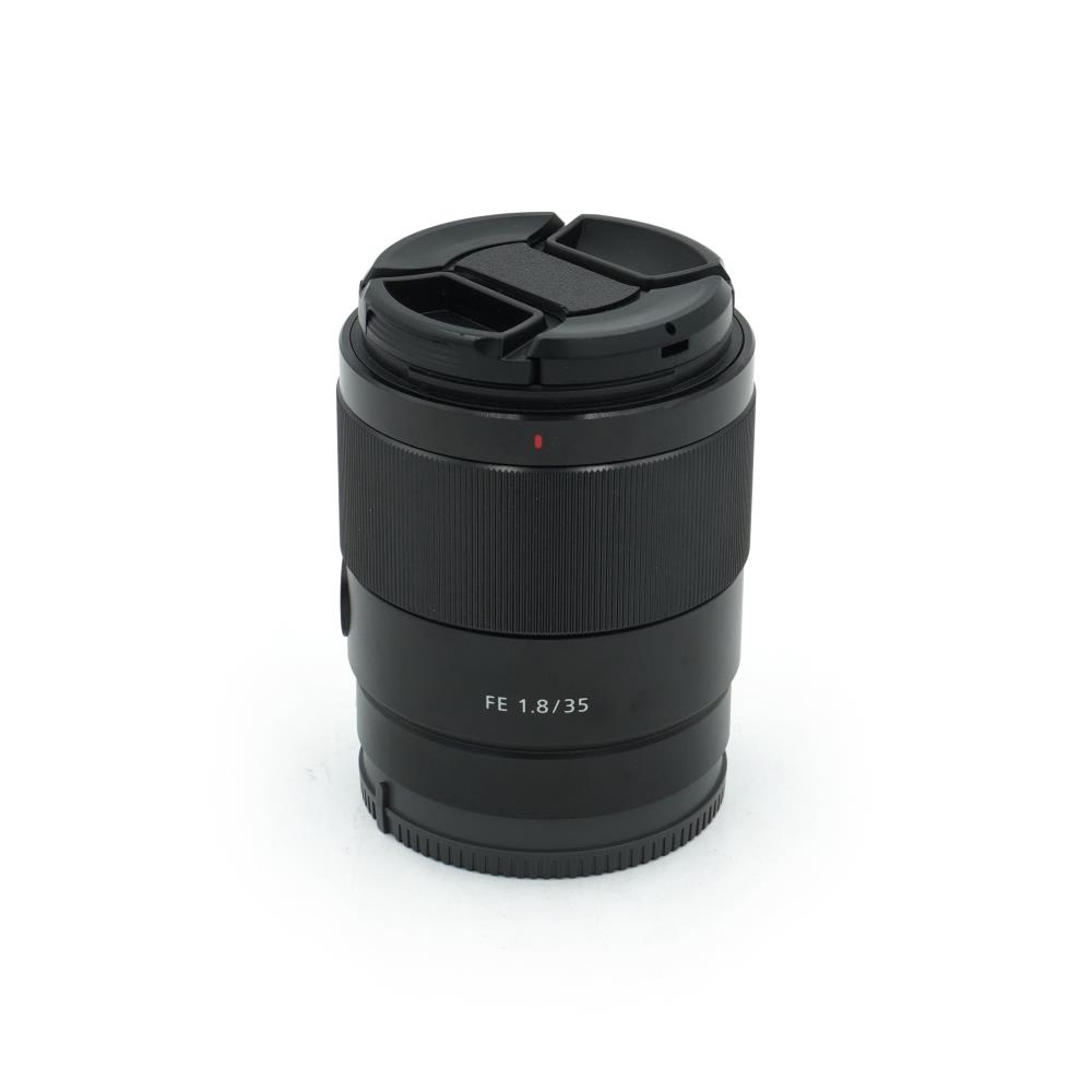 Sony FE 35mm f/1.8