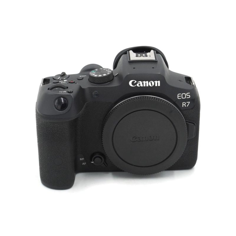 Canon EOS R7