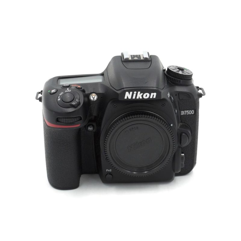 Nikon D7500