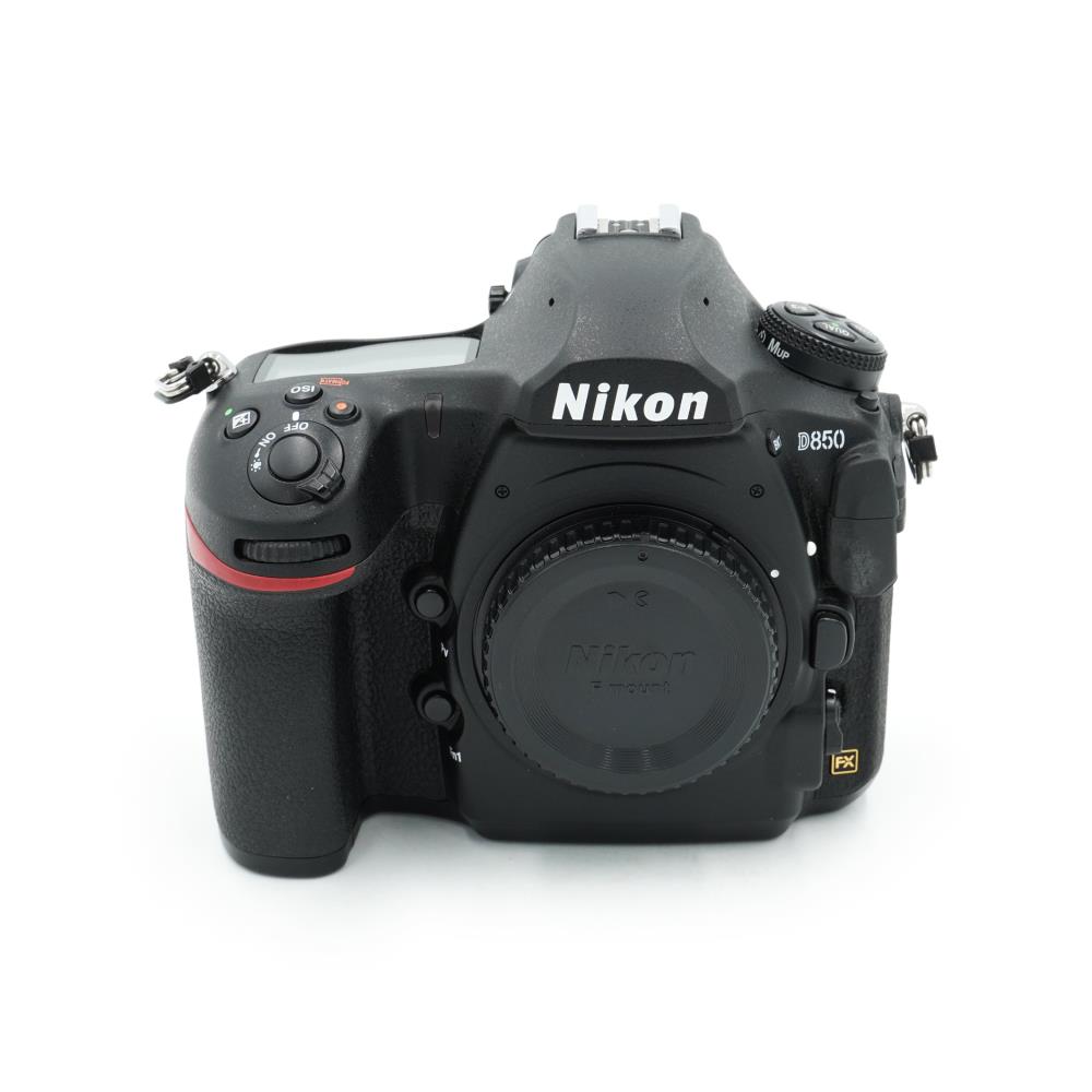 Nikon D850