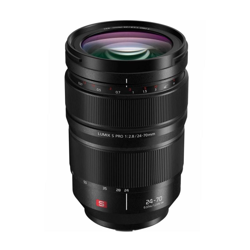 Panasonic Lumix S Pro 24-70mm f/2.8