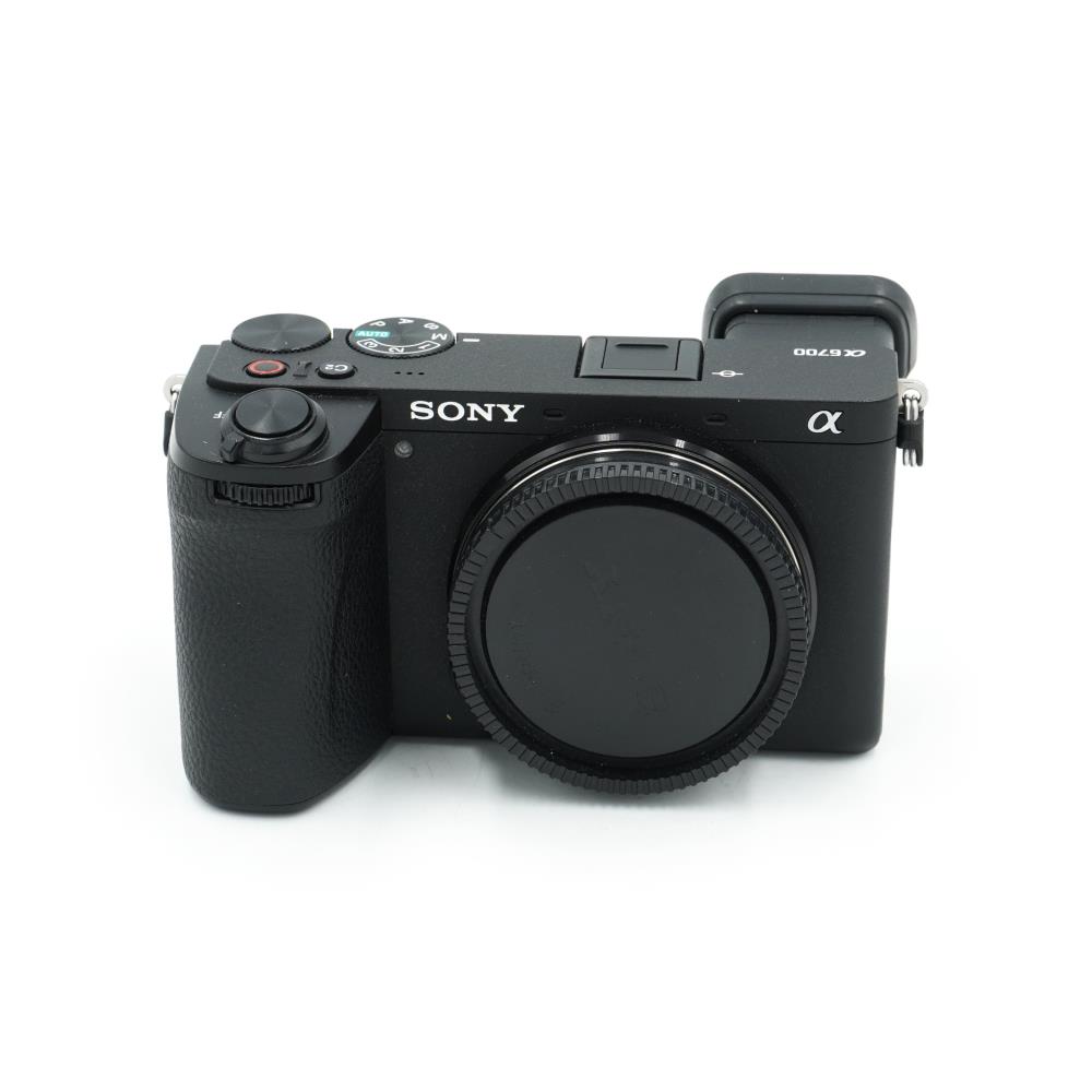 Sony A6700