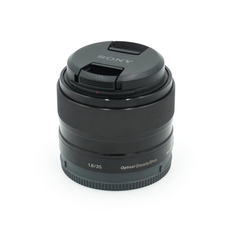 Sony E 35mm f/1.8 OSS
