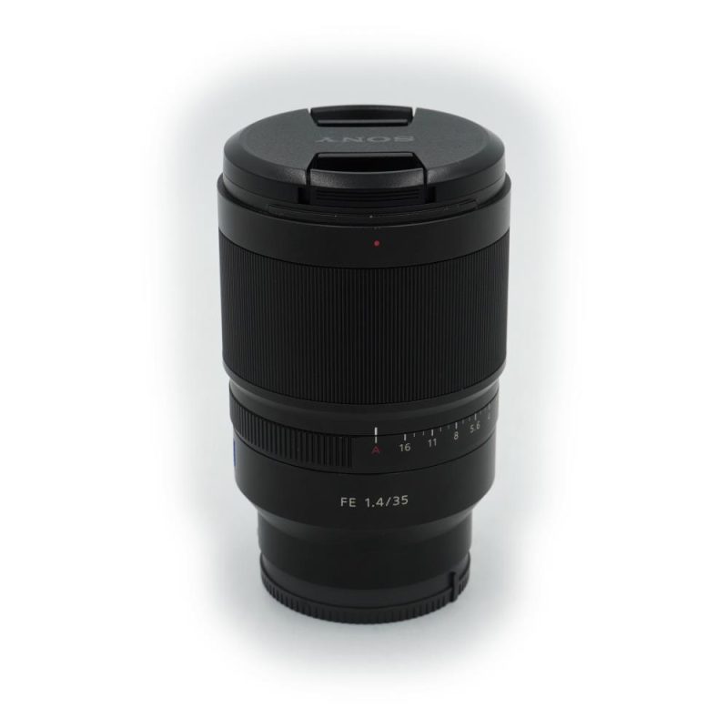Sony FE 35mm f/1.4 ZA Distagon T*