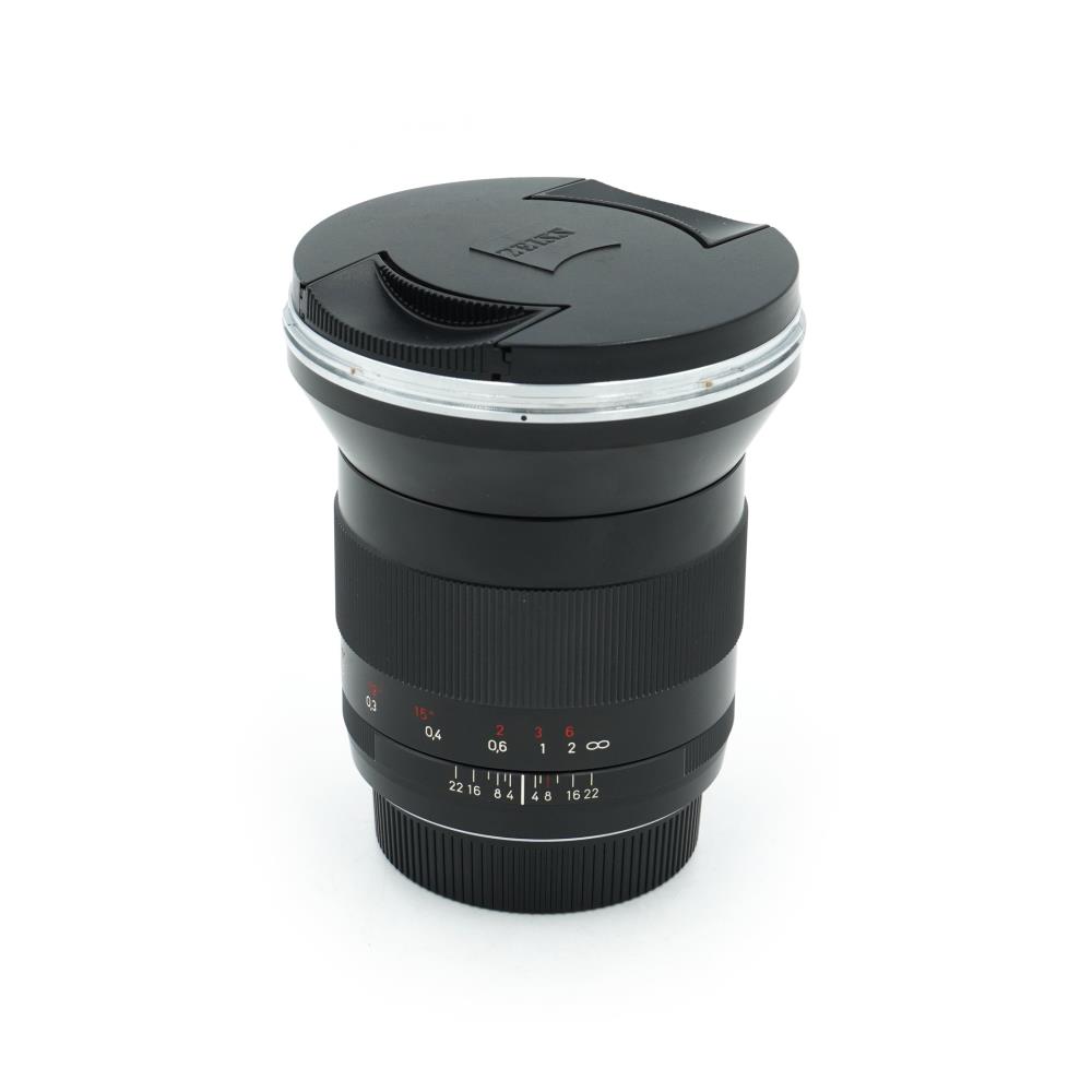 Zeiss ZE Distagon T* 21mm F/2.8 (Canon EF)