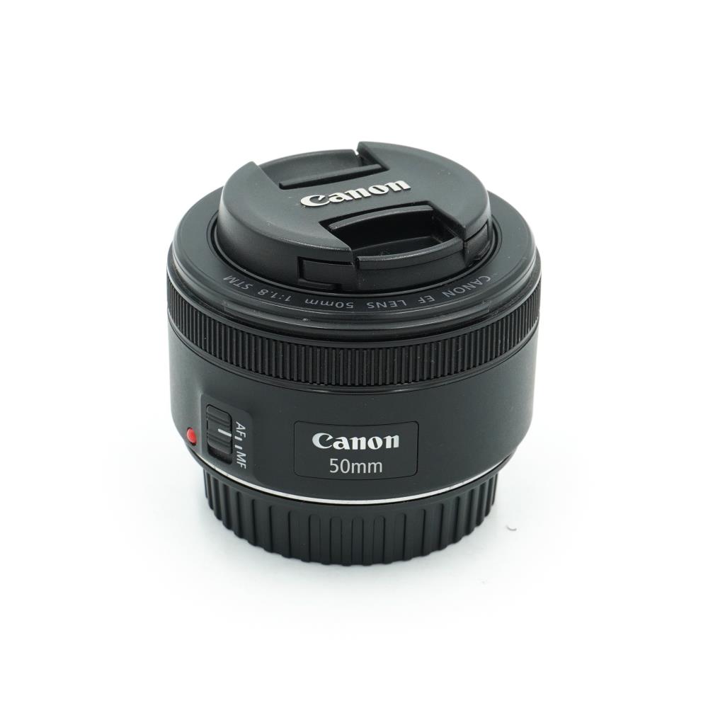 Canon EF 50mm f/1.8 STM
