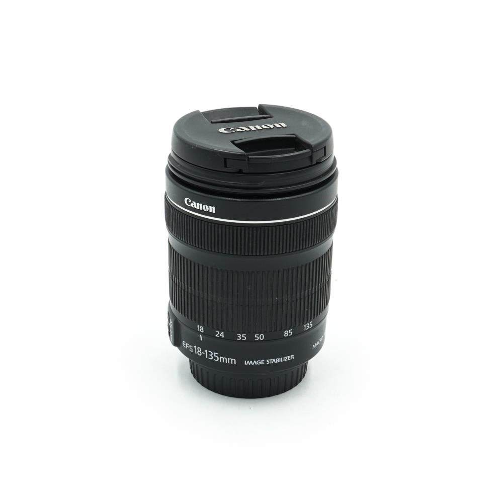 Canon EF-S 18-135mm f/3.5-5.6 IS STM