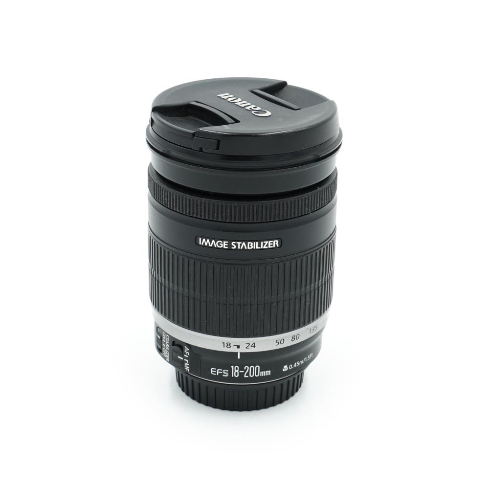 Canon EF-S 18-200mm f/3.5-5.6 IS