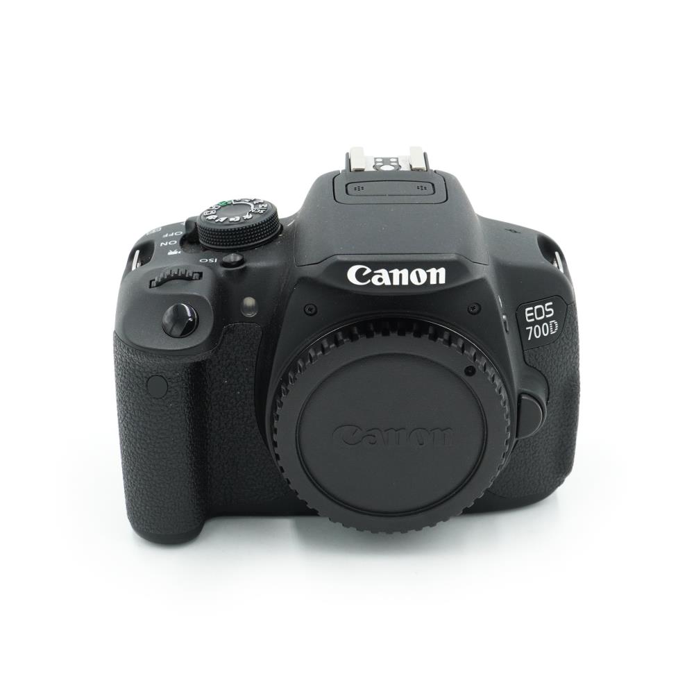 Canon EOS 700D