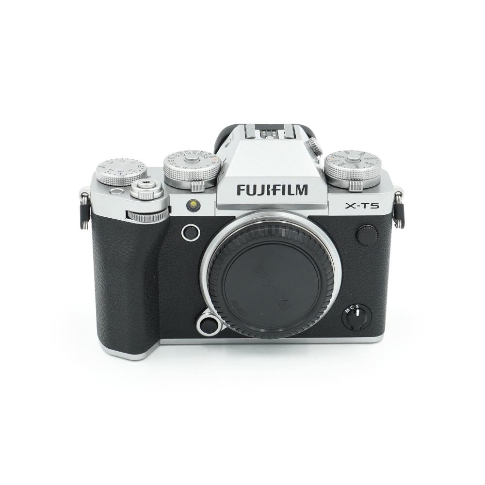 Fujifilm X-T5 - Silver