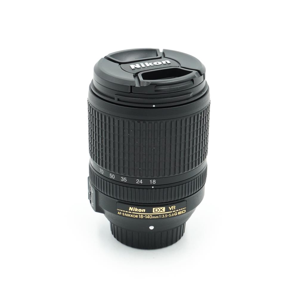 Nikon AF-S DX 18-140mm f/3.5-5.6G ED VR