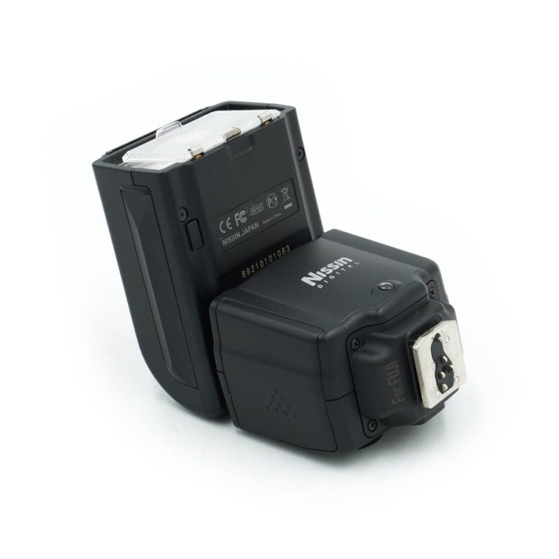 Nissin i400 (Fujifilm X)