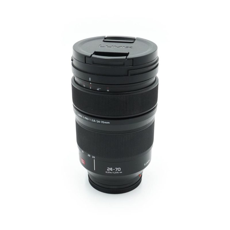 Panasonic Lumix S Pro 24-70mm f/2.8