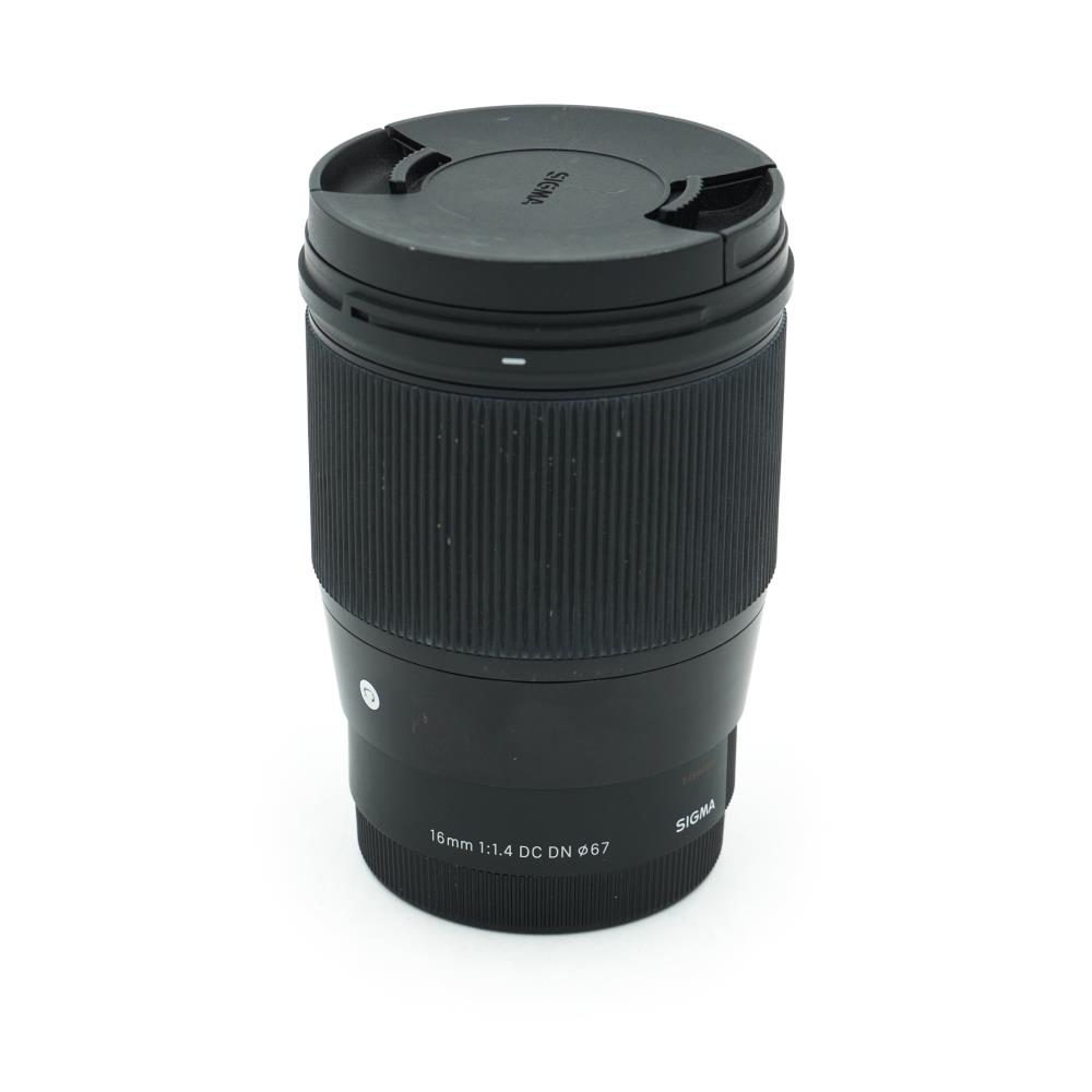 Sigma 16mm f/1.4 DC DN C (Sony E)