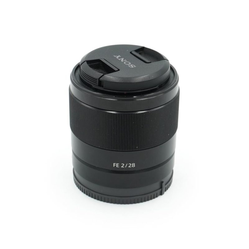Sony FE 28mm f/2