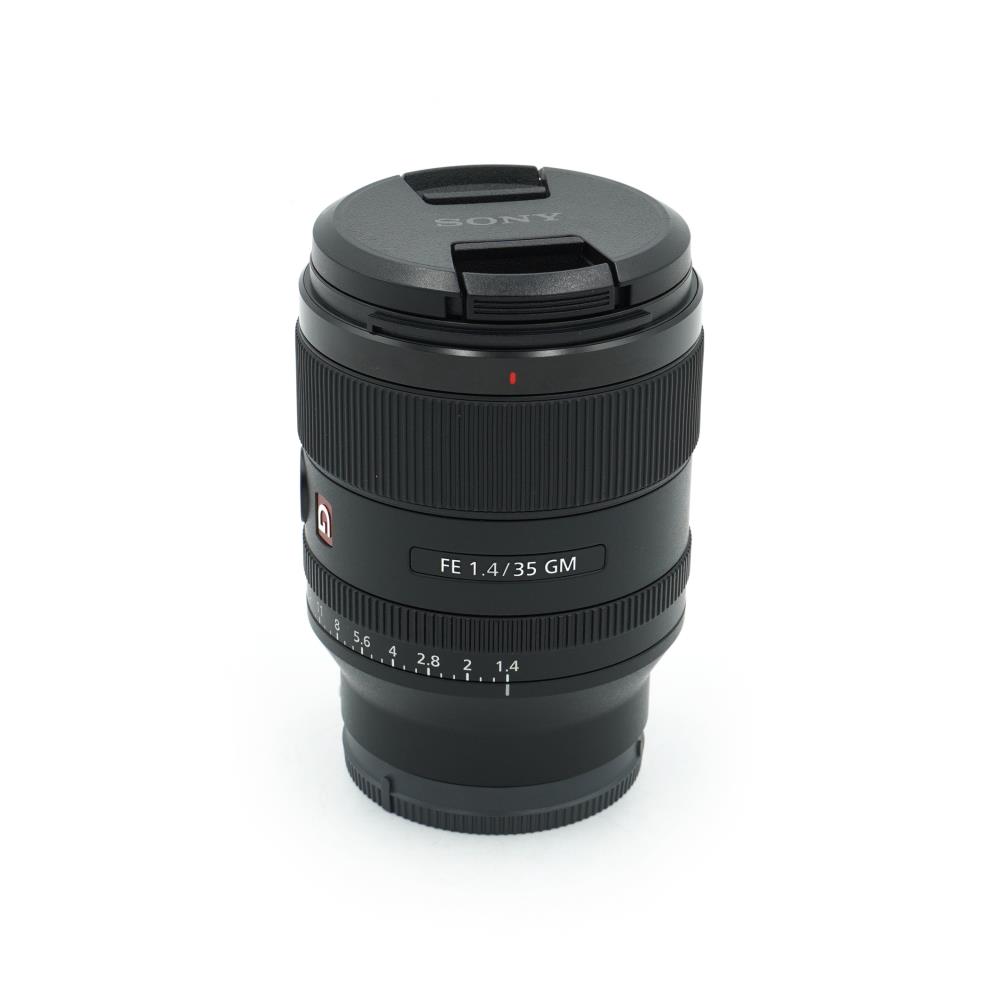 Sony FE 35mm f/1.4 GM