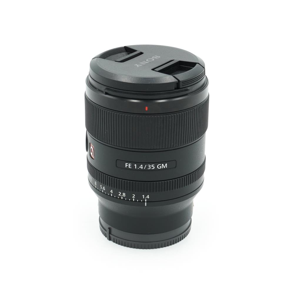 Sony FE 35mm f/1.4 GM