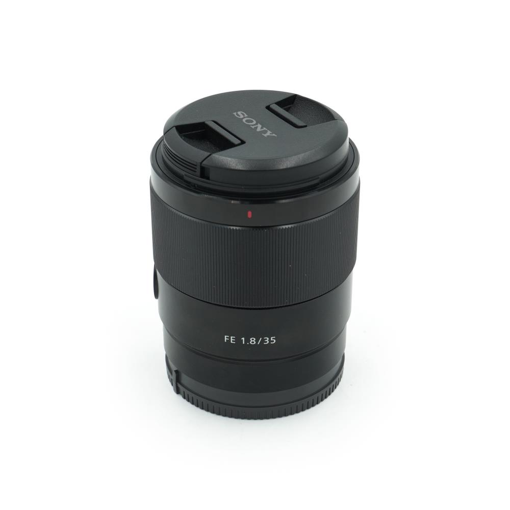 Sony FE 35mm f/1.8