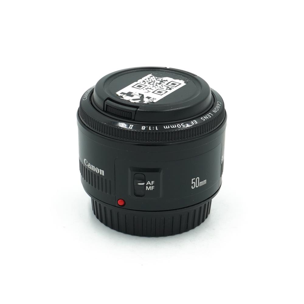 Canon EF 50mm f/1.8 II