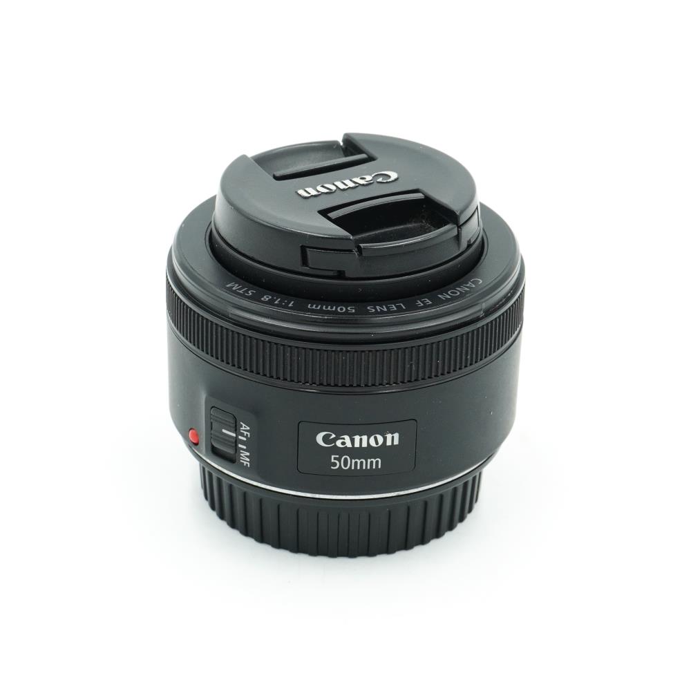 Canon EF 50mm f/1.8 STM