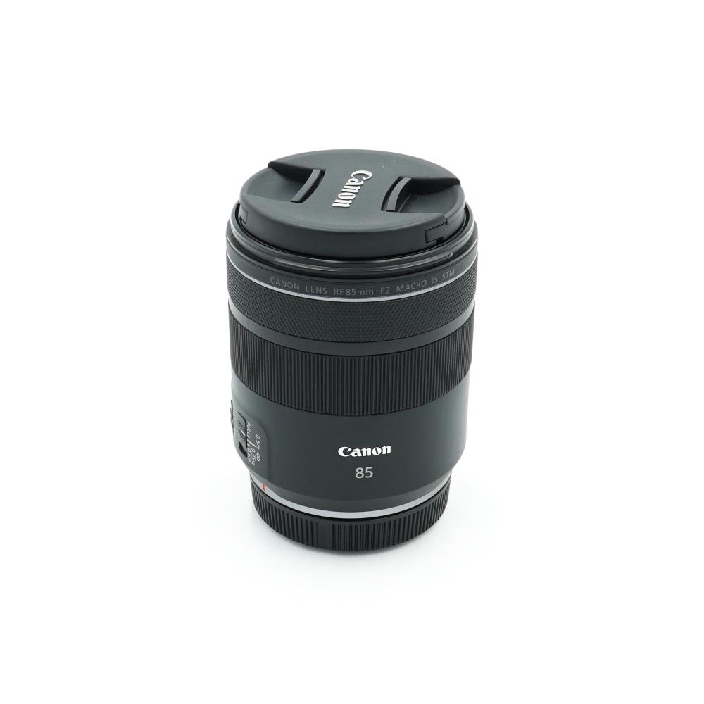 Canon RF 85mm f/2 Macro IS STM