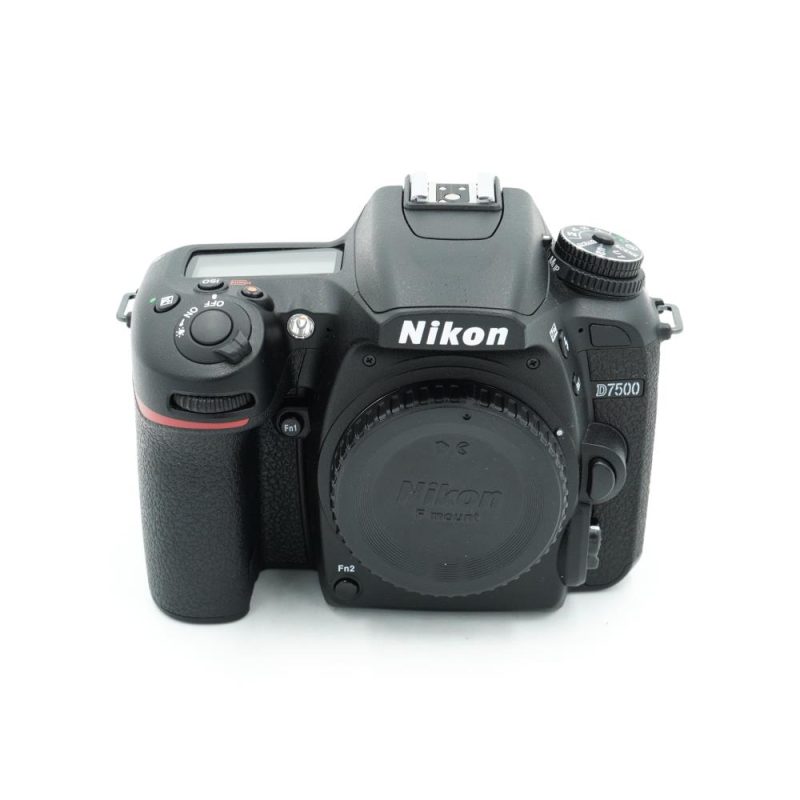 Nikon D7500