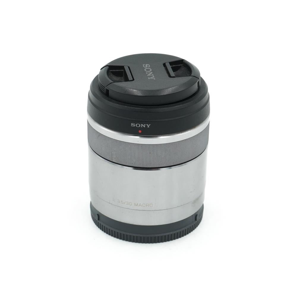 Sony E 30mm f/3.5 Macro