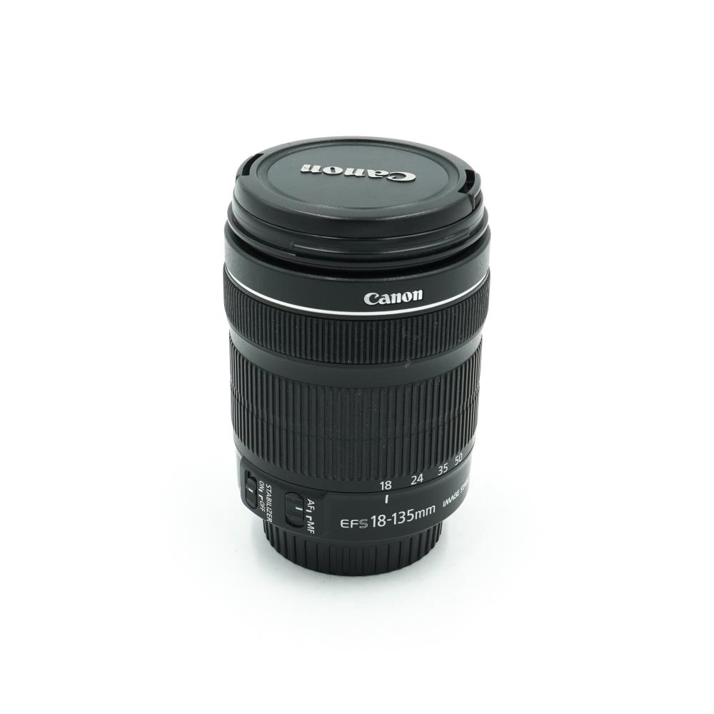 Canon EF-S 18-135mm f/3.5-5.6 IS STM