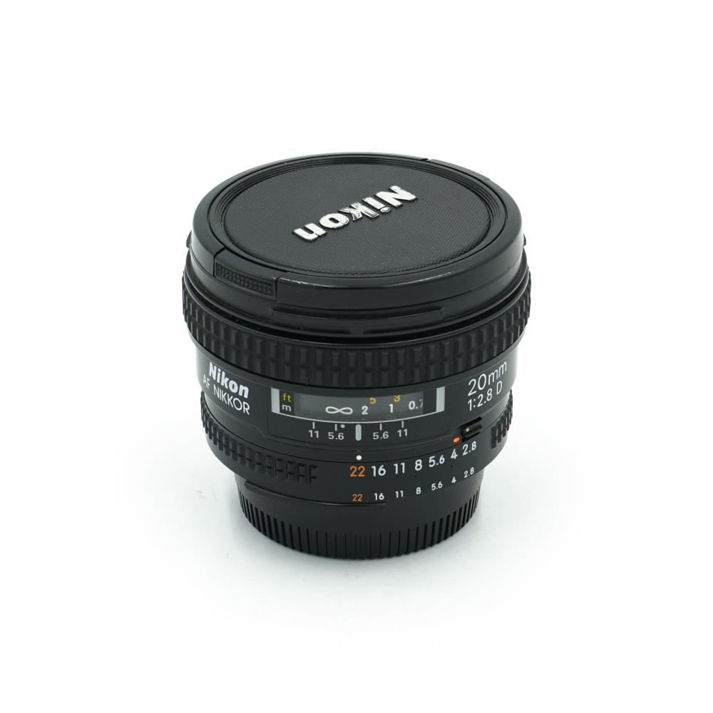 Nikon AF 20mm f/2.8 D