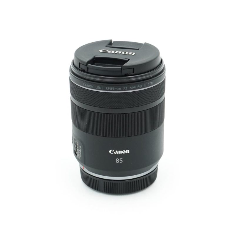 Canon RF 85mm f/2 Macro IS STM