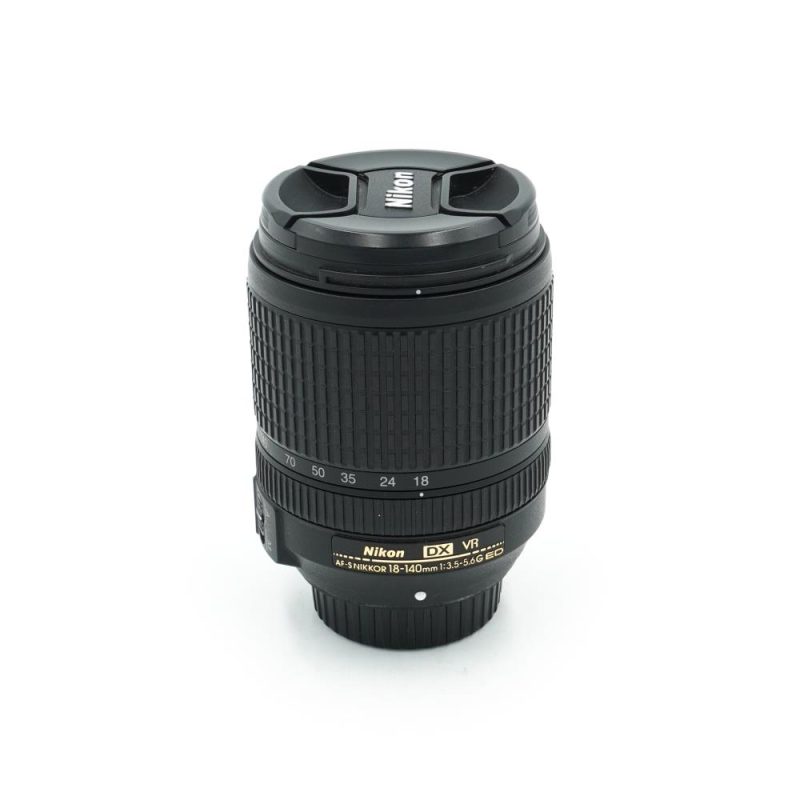 Nikon AF-S DX 18-140mm f/3.5-5.6G ED VR