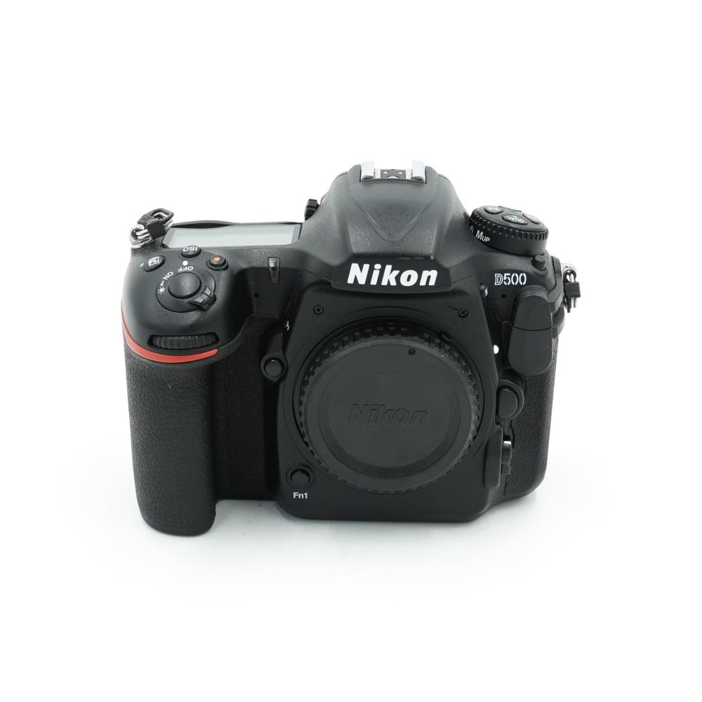 Nikon D500