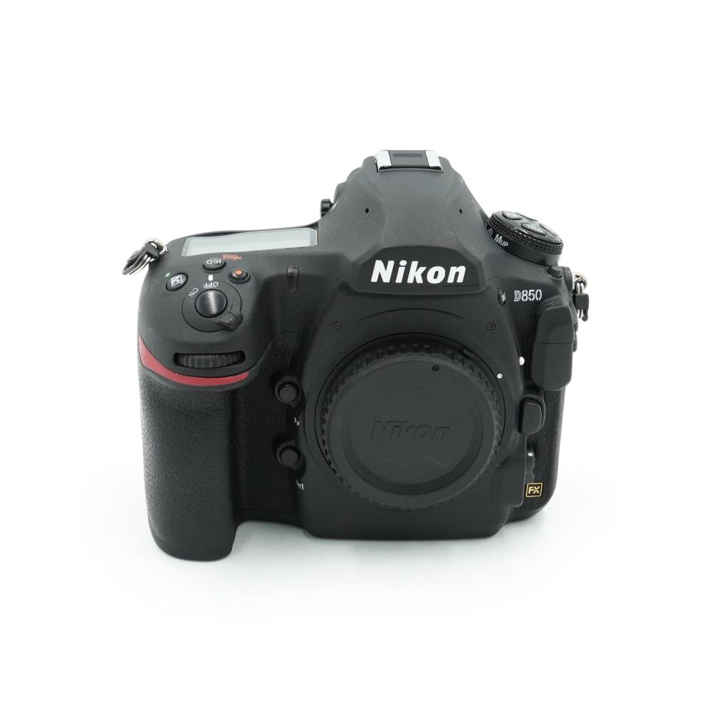 Nikon D850
