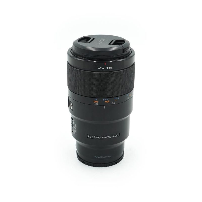 Sony FE 90mm f/2.8 Macro G OSS