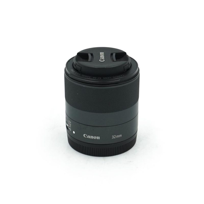 Canon EF-M 32mm f/1.4 STM