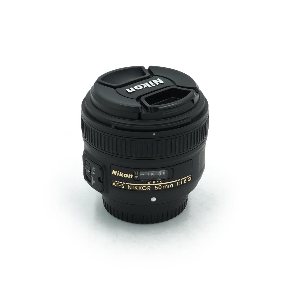 Nikon AF-S 50mm f/1.8 G