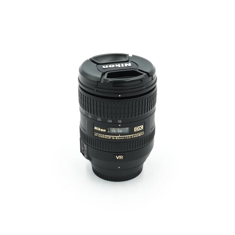 Nikon AF-S DX 16-85mm f/3.5-5.6 G ED VR