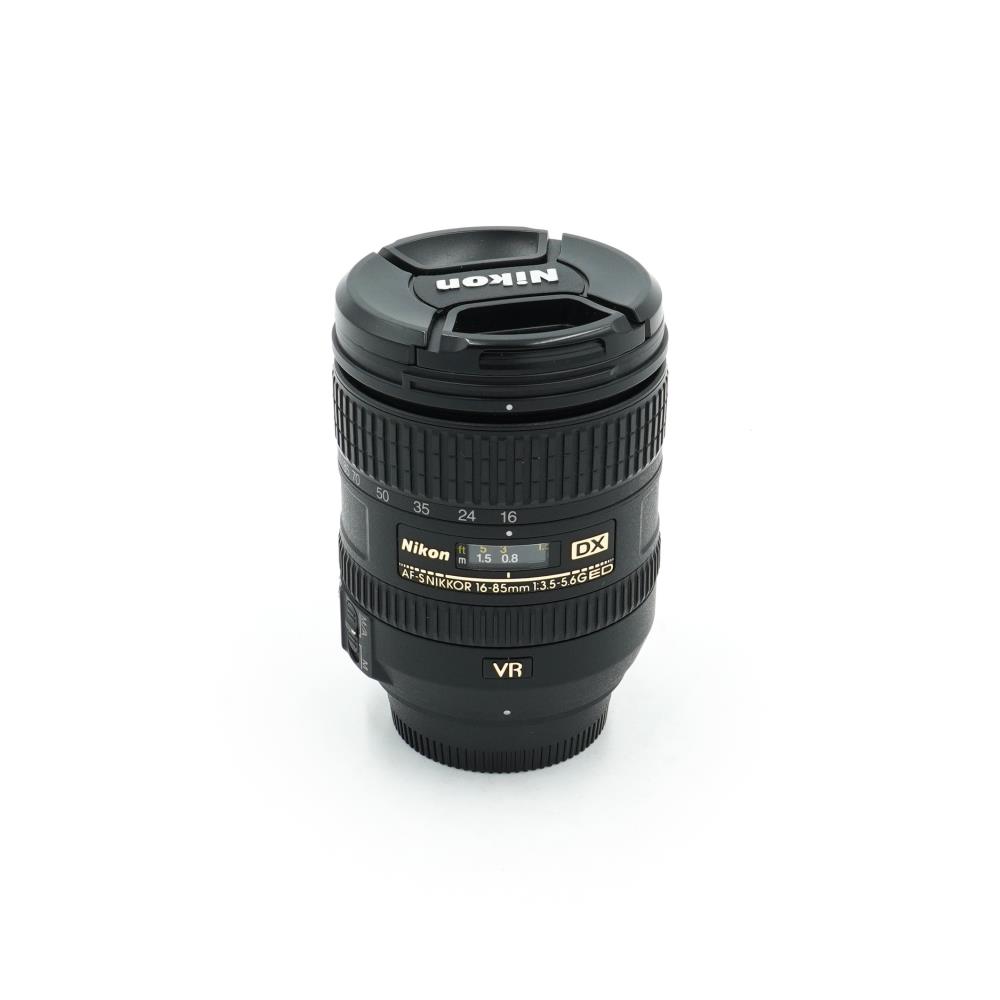 Nikon AF-S DX 16-85mm f/3.5-5.6 G ED VR