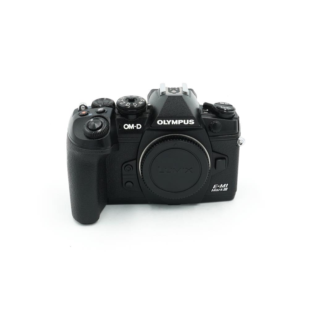 Olympus OM-D E-M1 III
