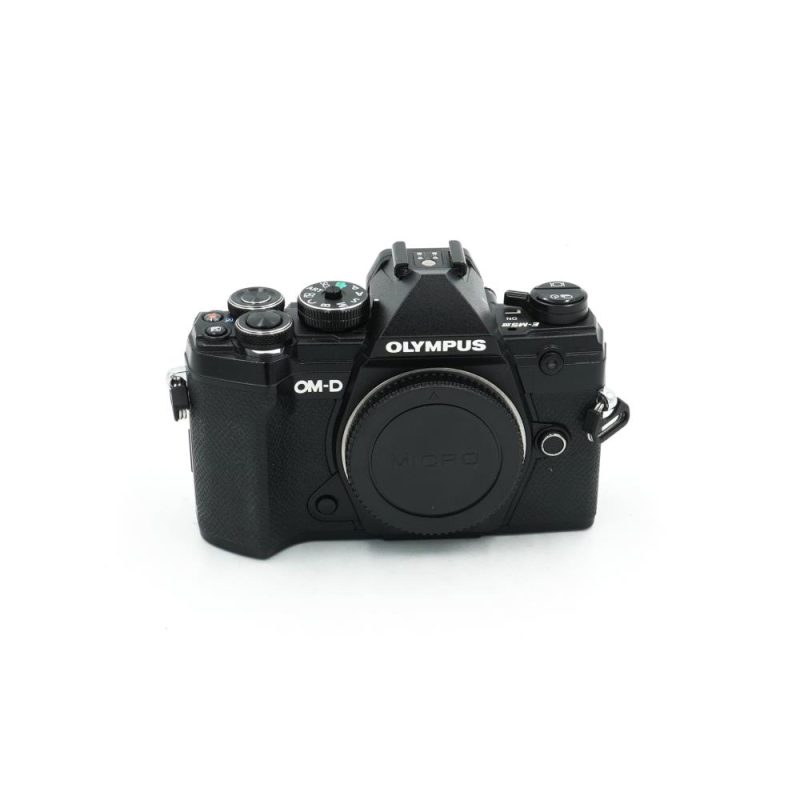 Olympus OM-D E-M5 III – Black