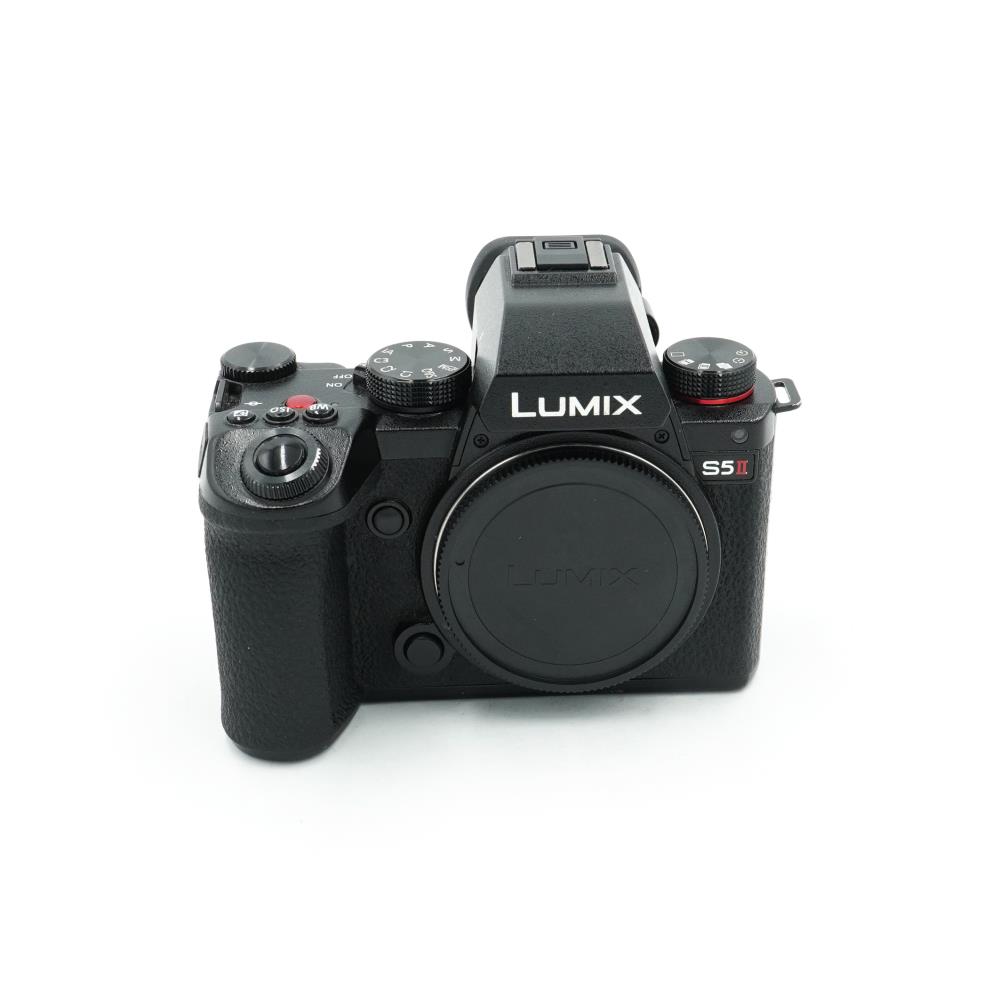 Panasonic S5 II