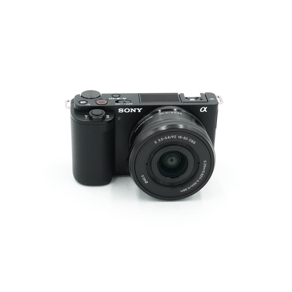 Sony ZV-E10   E 16-50mm f/3.5-5.6 PZ OSS