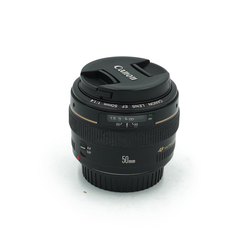 Canon EF 50mm f/1.4 USM