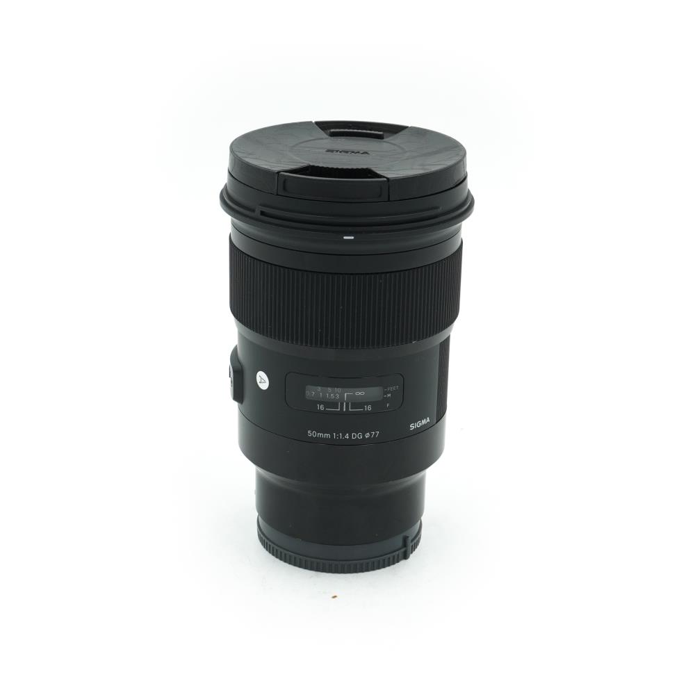 Sigma 50mm f/1.4 DG HSM Art (Sony E)