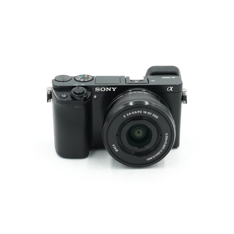 Sony A6000 + E PZ 16-50mm f/3.5-5.6 OSS - Black