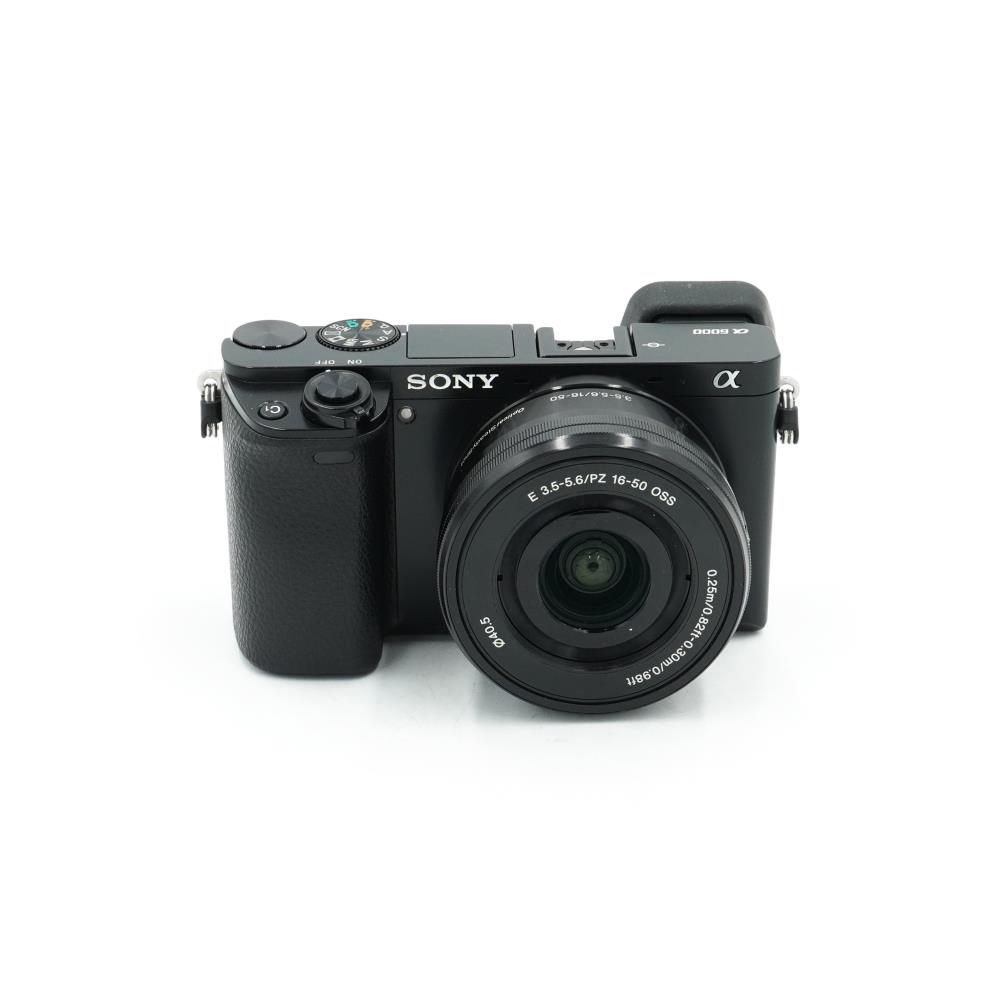 Sony A6000   E PZ 16-50mm f/3.5-5.6 OSS - Black