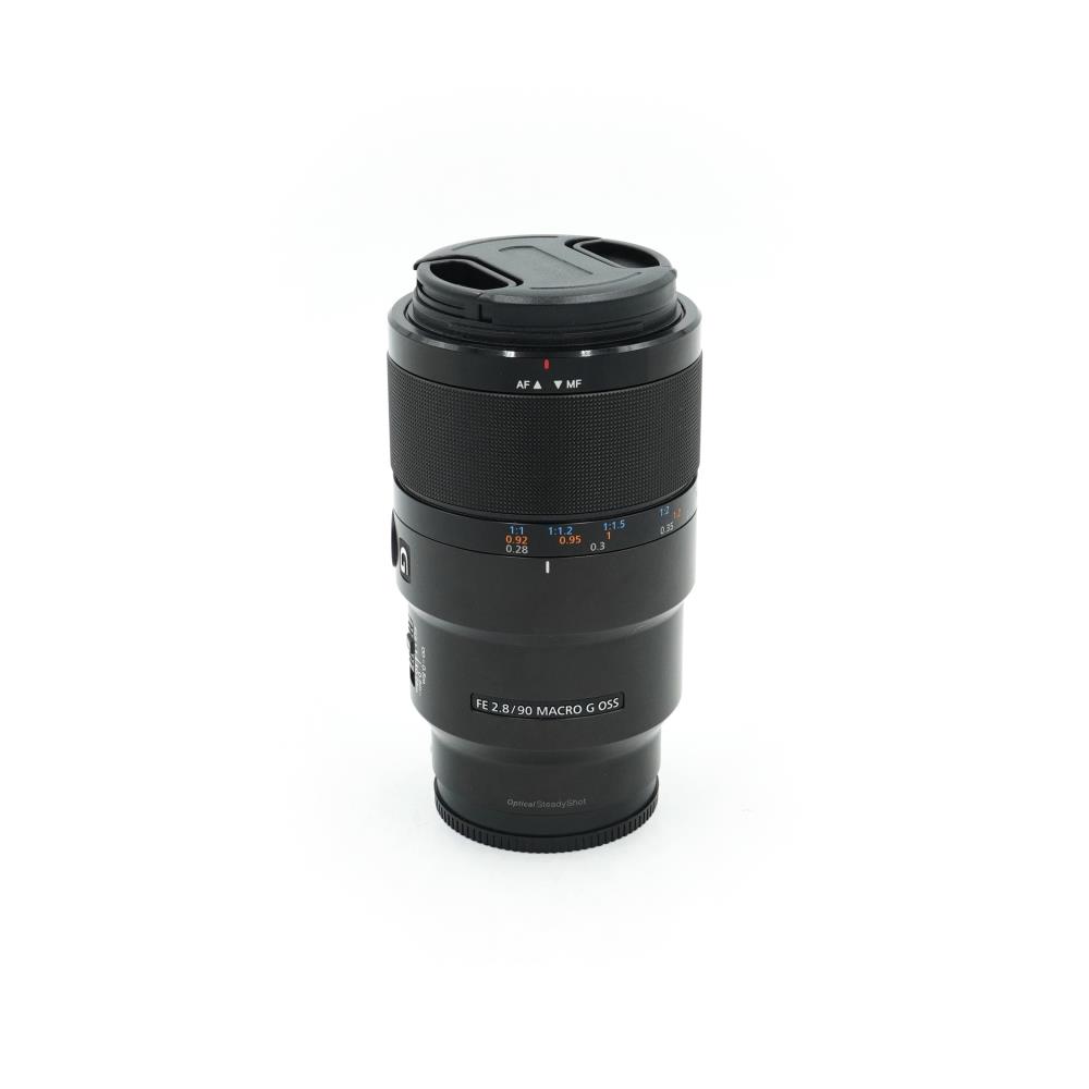 Sony FE 90mm f/2.8 Macro G OSS