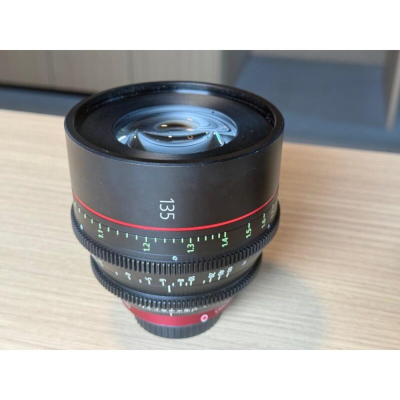 Canon CN-E 135mm T2.2 L F