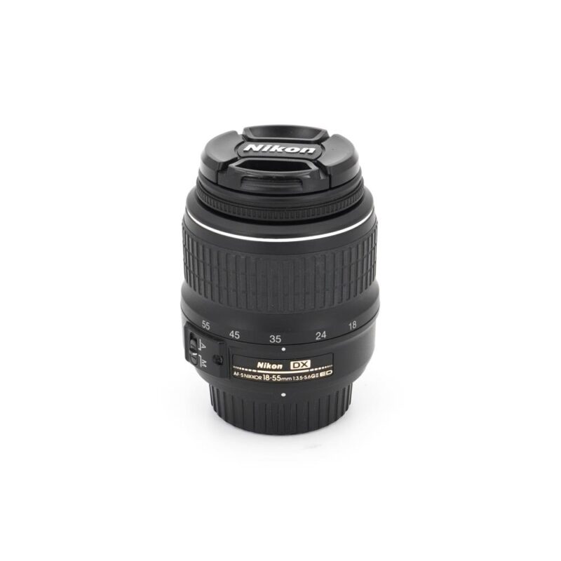Nikon AF-S DX 18-55mm f/3.5-5.6 G II