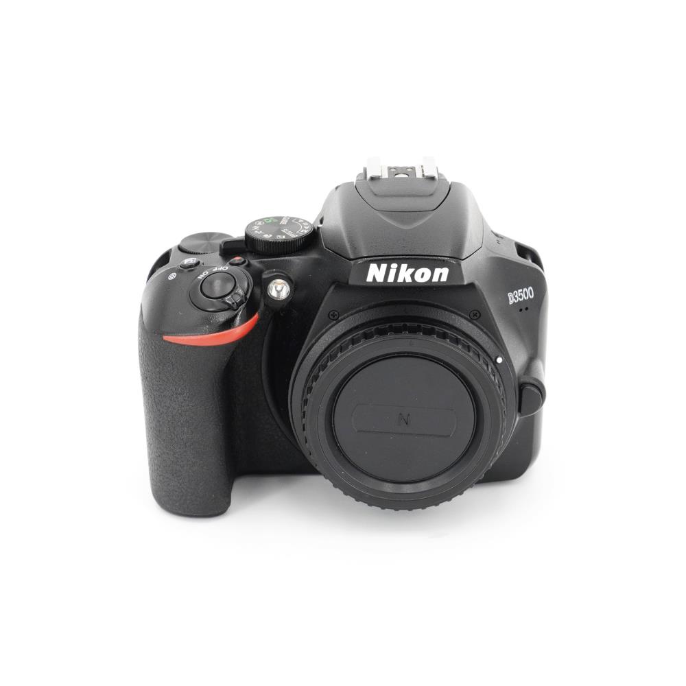 Nikon D3500